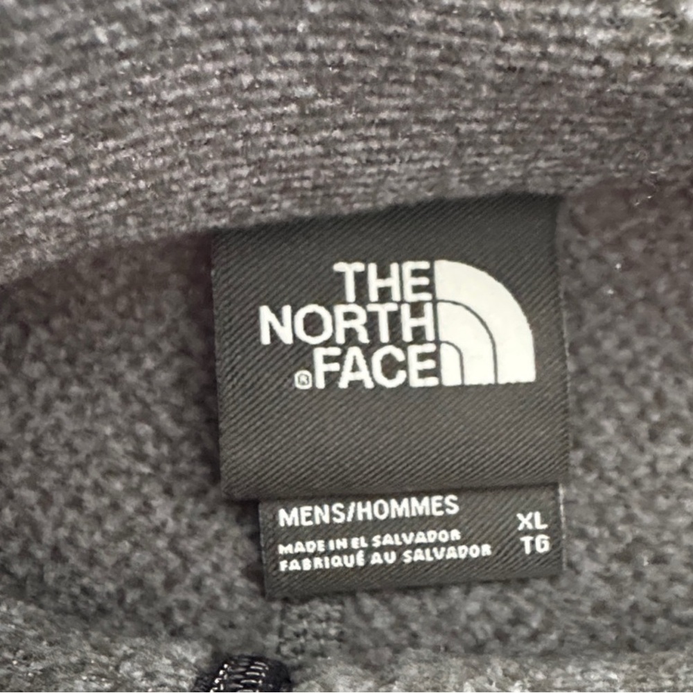 Men's The North Face half-zip Sweater, XL - Picture 7 of 9
